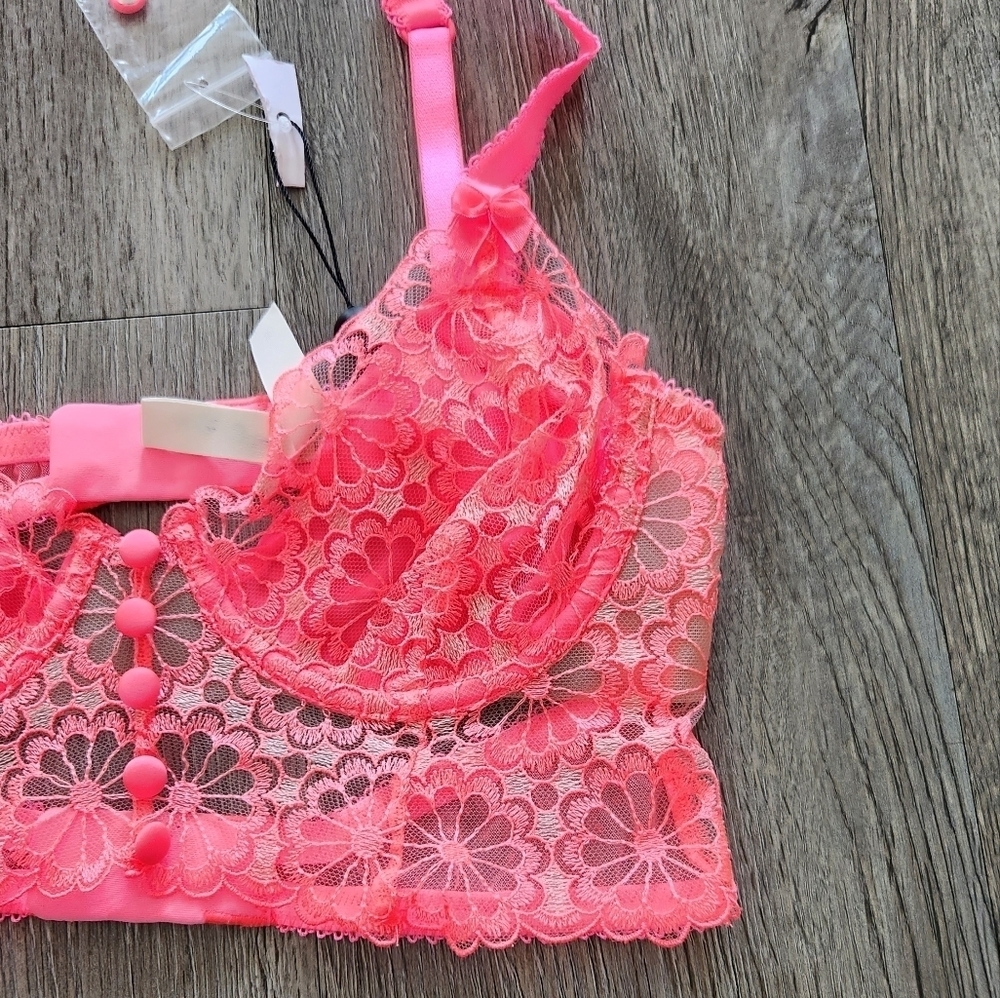 New!For‎ Love and Lemons Daisy Longline Bra - Picture 5 of 12